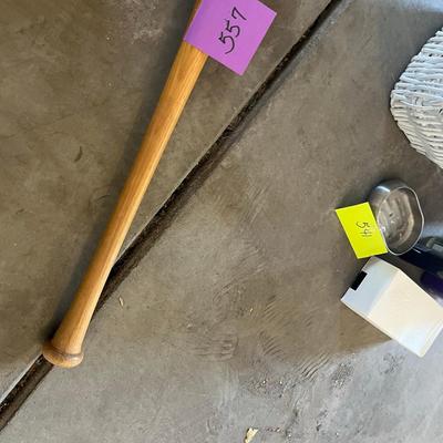 Baseball bat