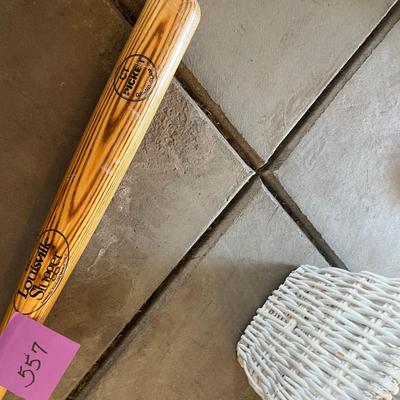 Baseball bat