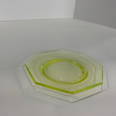 -141- URANIUM | Vaseline Glass Small Plate