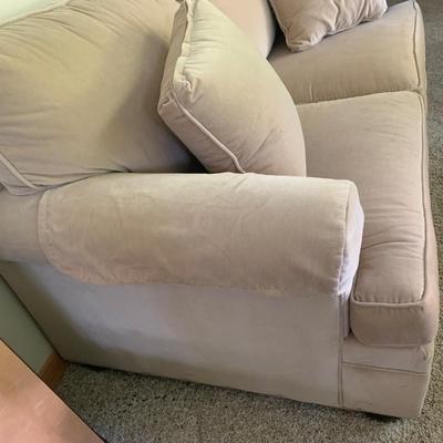 Like New Ethan Allen Loveseat