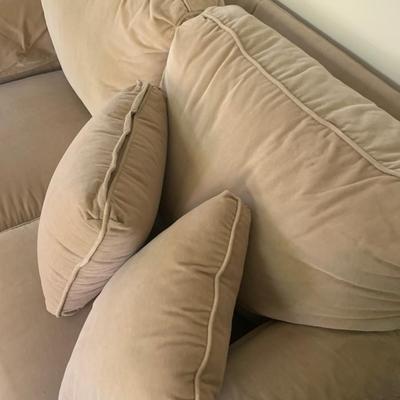 Like New Ethan Allen Loveseat