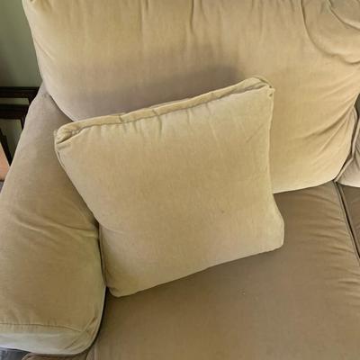 Like New Ethan Allen Loveseat