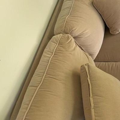 Like New Ethan Allen Loveseat