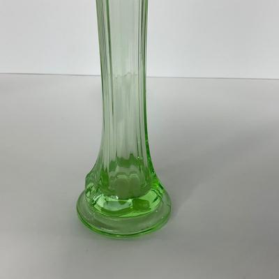 -142- URANIUM | Green Mid Century Stretch Vase