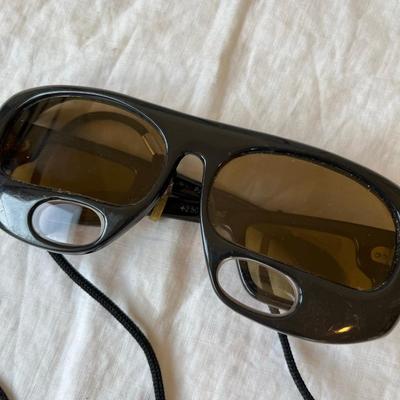 Sun glasses