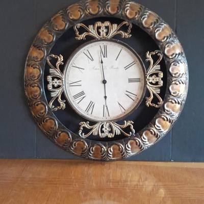 Huge Creative home accents 24" metal wall clock