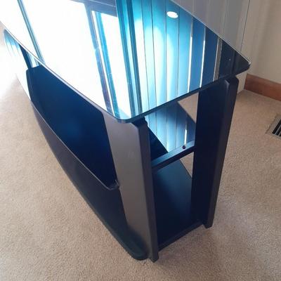 Black Two-tiered Tempered glass TV stand