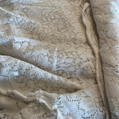 Lace Table Clothes