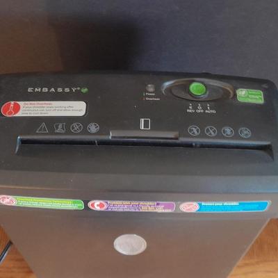 Embassy Paper shredder machine with reverse / off / auto options