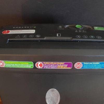 Embassy Paper shredder machine with reverse / off / auto options