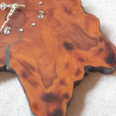 Vintage large tree slab wall clock