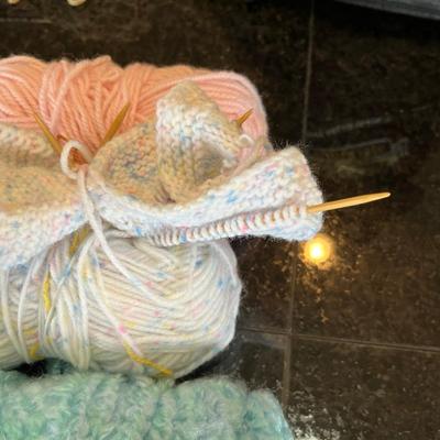 Yarn skeins