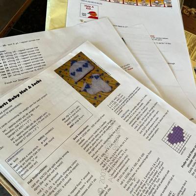 Knitting books & supplies