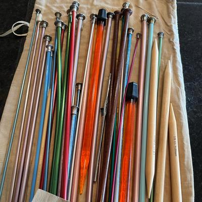 Knitting books & supplies