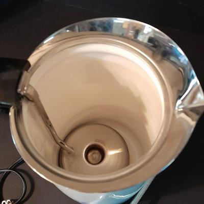 Vintage Corning ware 10 cup electric percolator coffee pot