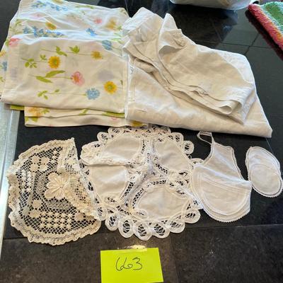 Lot of linens