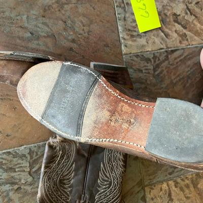 Boots & boot jack