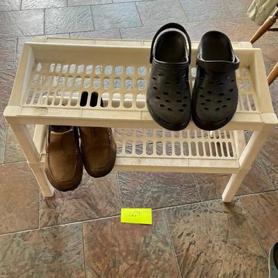 Shoe shelf & shoes
