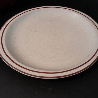 Three-piece Crock pot with two serving platters