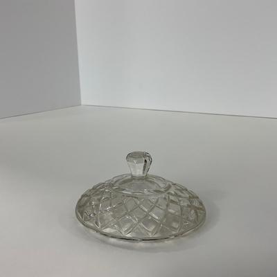 -152- GLASSWARE | Anchor Hocking Glass Co. Waterford Waffle | Pitchers & Covered Creamer