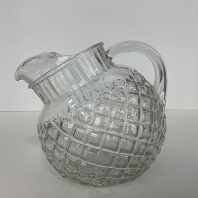 -152- GLASSWARE | Anchor Hocking Glass Co. Waterford Waffle | Pitchers & Covered Creamer