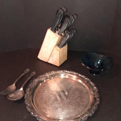 Knife block with Heirloom Silverplate platter and Wm Rogers serving spoon