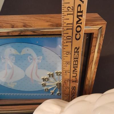 Goose Decorations Kitchen Towels, Cookie jar, Wall clock and placemats