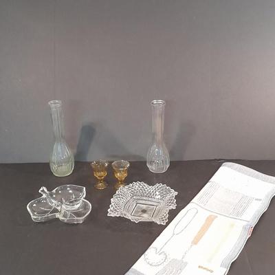Kitchen glassware, two vases and a new hand towel