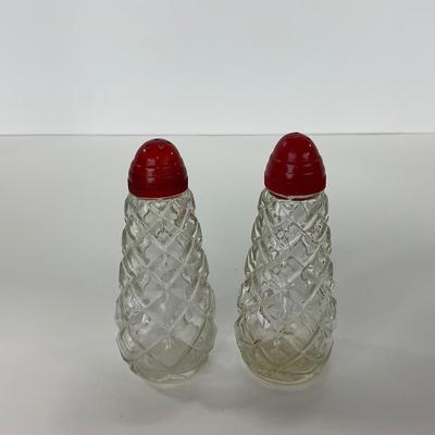 -155- GLASSWARE | Anchor Hocking Glass Co. | Salt & Pepper Shakers