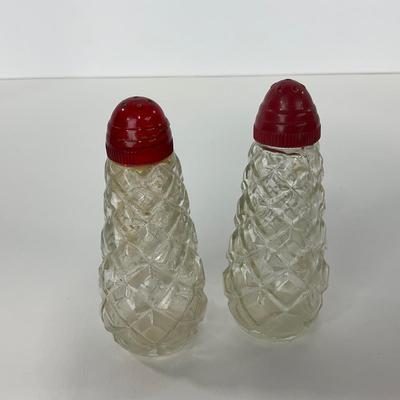 -155- GLASSWARE | Anchor Hocking Glass Co. | Salt & Pepper Shakers