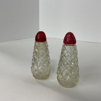 -155- GLASSWARE | Anchor Hocking Glass Co. | Salt & Pepper Shakers