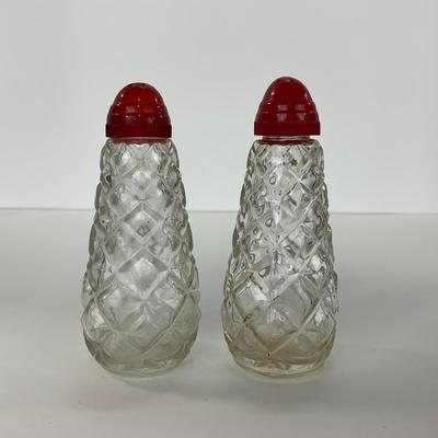 -155- GLASSWARE | Anchor Hocking Glass Co. | Salt & Pepper Shakers