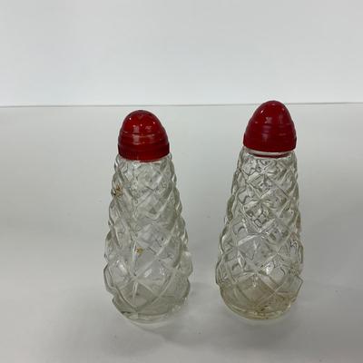 -155- GLASSWARE | Anchor Hocking Glass Co. | Salt & Pepper Shakers