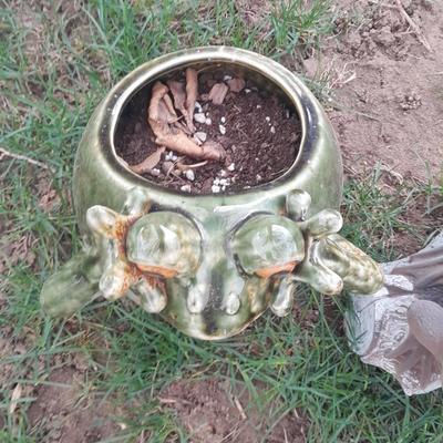 Ceramic frog planter and Resin yard frog on a stump