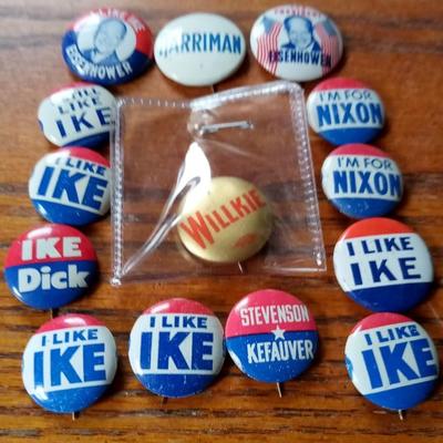 LOT 75   LOT OF OLD POLITICAL PINS