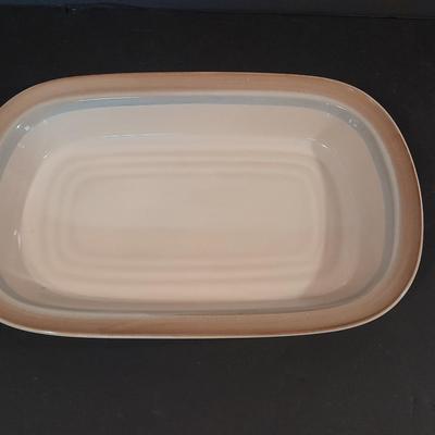 Noritake stoneware Painted Desert Casserole / baking dishes and six American heritage stoneware bowls