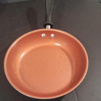 Three kitchen skillets Faberware, Copper Chef and unmarked