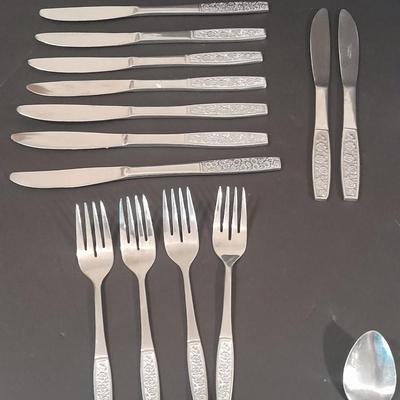Customcraft stainless flatware with flower handles