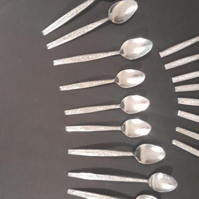 Carlyle Stainless Flatware