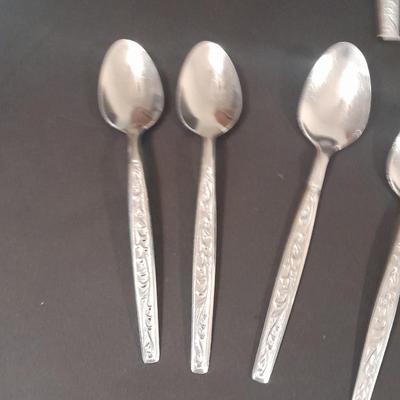 Carlyle Stainless Flatware