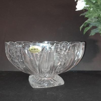 Block Crystal bowl 24% full lead crystal made in Czech Republic and vase with fake flowers
