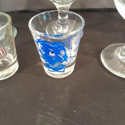 Six Libbey Anheuser Busch Beer Glasses Blue logo with two shot glasses