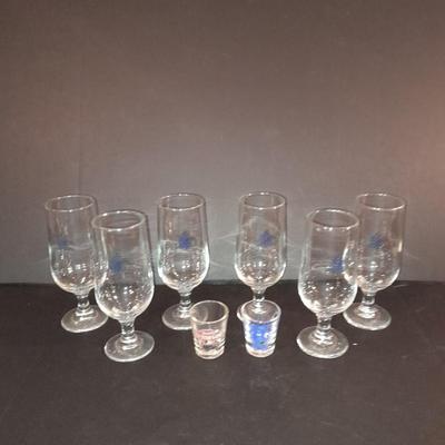 Six Libbey Anheuser Busch Beer Glasses Blue logo with two shot glasses