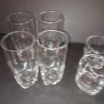 Set of 8 Drinking glasses