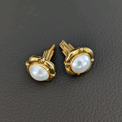 18KT GOLD CUFFLINKS