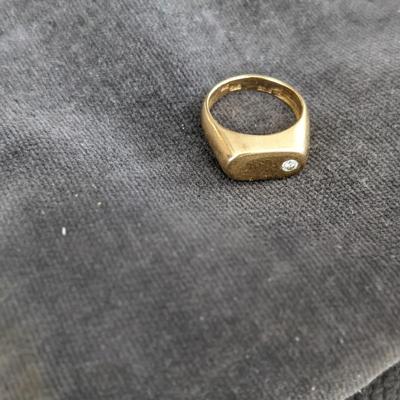 14KT GOLD RING