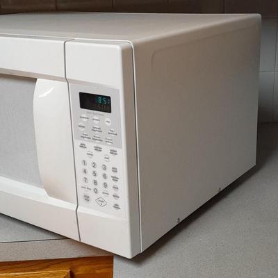 Working Kenmore Elite Microwave oven with quick touch sensor