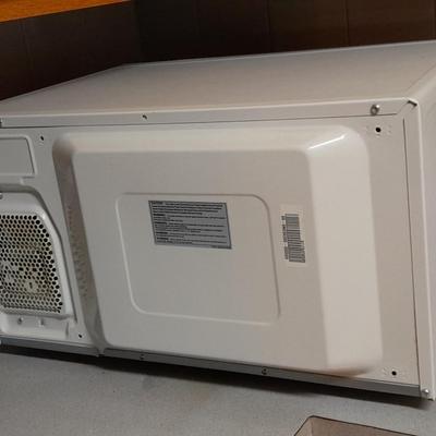 Working Kenmore Elite Microwave oven with quick touch sensor