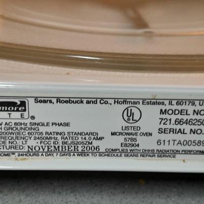 Working Kenmore Elite Microwave oven with quick touch sensor