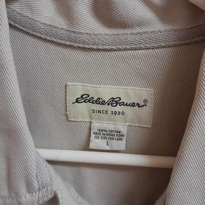Women's sleeveless tops and a white vest L & XL Eddie Bauer, Karen Scott, Investments and more